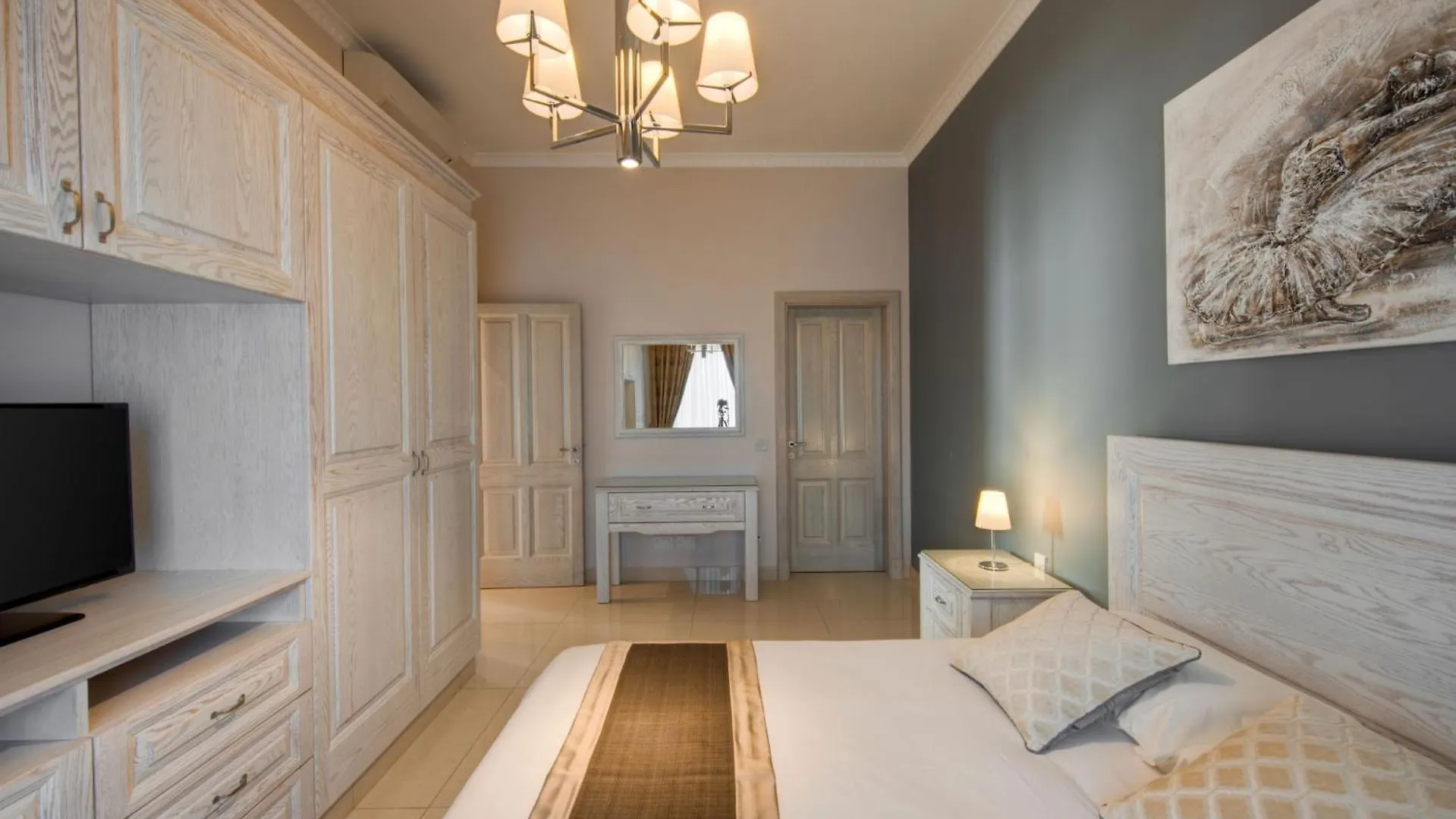 Villa Munqar Zurrieq Malta